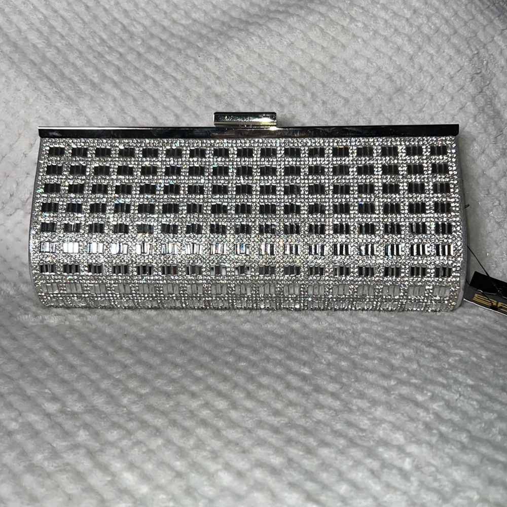 Silver clutch